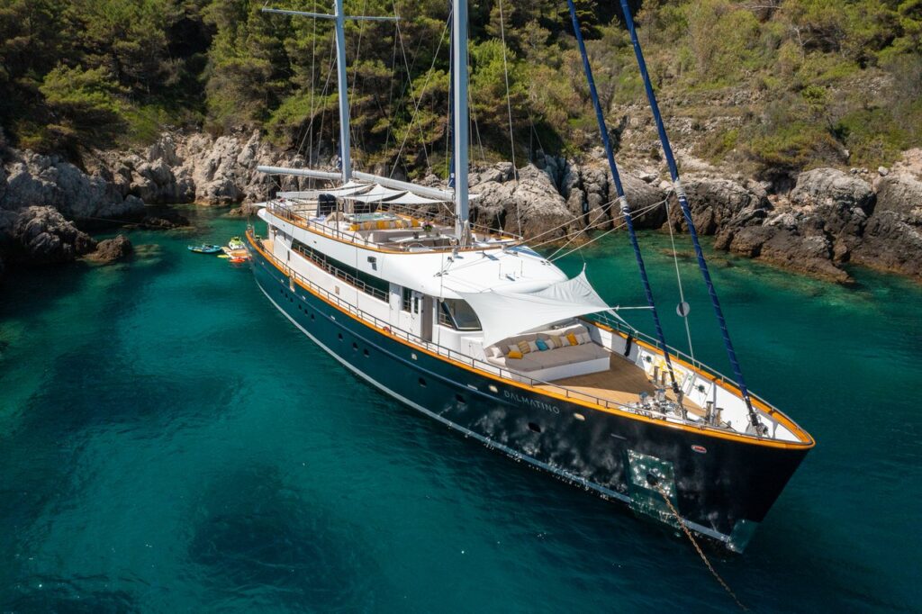 Luxus Segelyachten bei charteryacht24